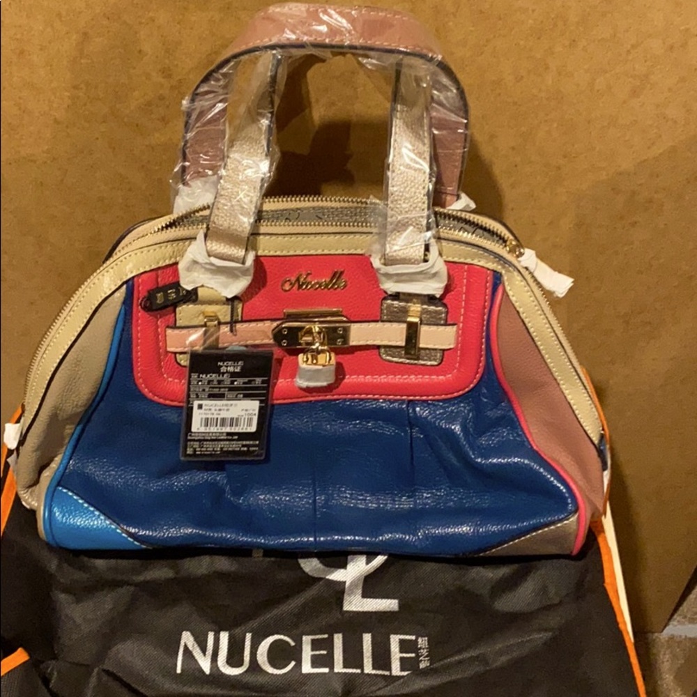 Colourful and practical purse.